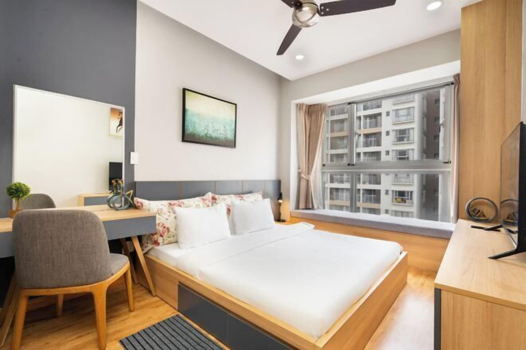 Room 3, Lena Condotel, District 7