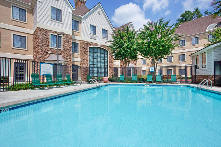 Sport & Beauty 5, Sonesta Es Suites Atlanta Alpharetta Avalon, Fulton