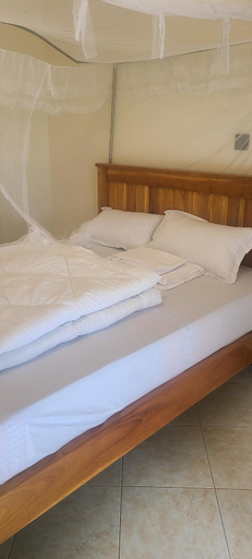 Others 2, Solace Guest House, Busiiro