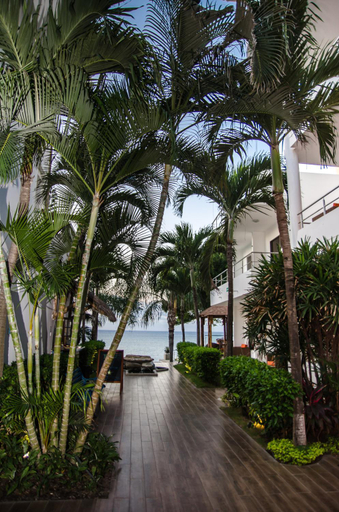 Others 3, Hotel Vistalmar, Manta