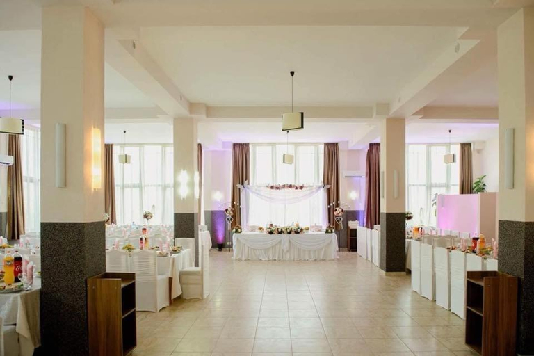 Food & Drinks, Pensiunea Osencuta, Talmaciu