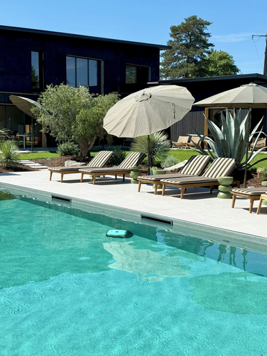 Pool 2, 537 Saint Emilion - Bornes recharges, Gironde