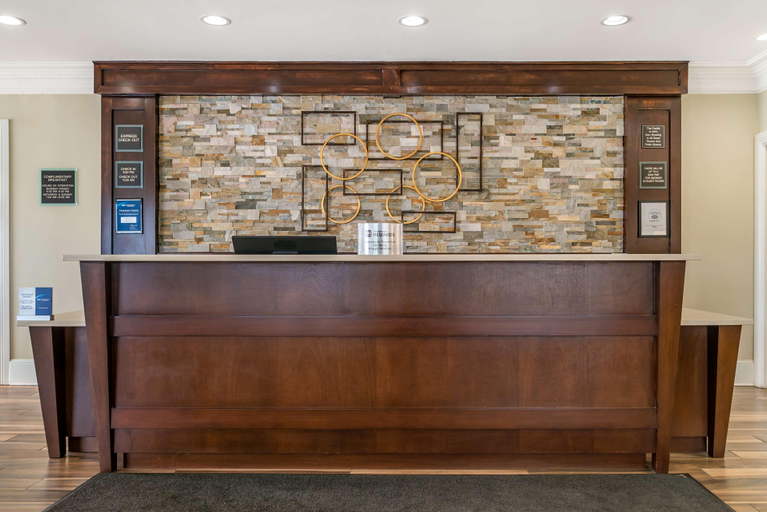 Public Area 3, Best Western Of Hartland, Livingston