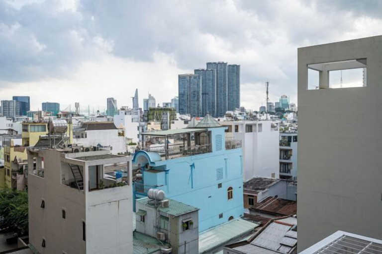 Exterior 2, The Manor 2 studio- free rooftop pool and free pick up for 5 nights, Bình Thạnh
