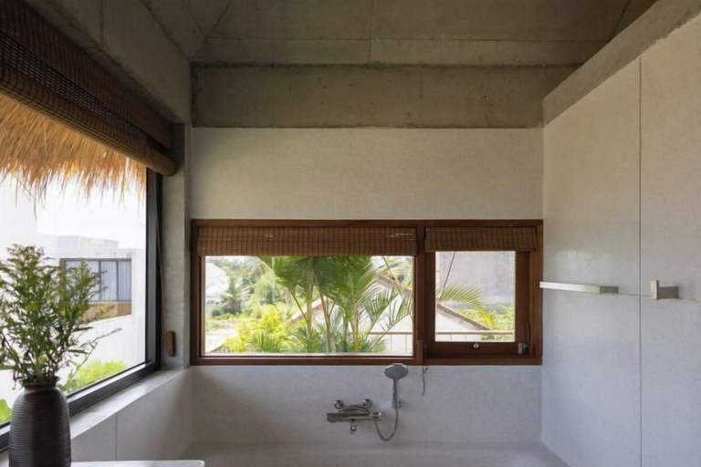 Bathroom 5, Private Nongnia Beach Villas, Da Nang