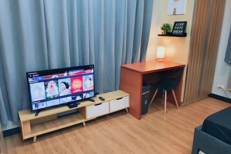 Room 1, Maison at the Hill at Morgan Suites Mckinley Hill BGC Taguig, Taguig