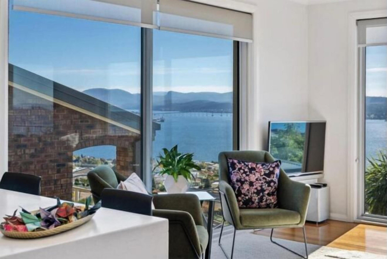 Living area 5, Nicolas Escape panoramic views luxury and space, Hobart