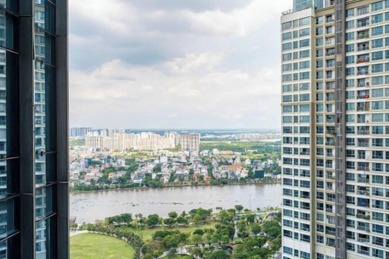 View from property 3, Condotel Imperial Landmark 81, Bình Thạnh