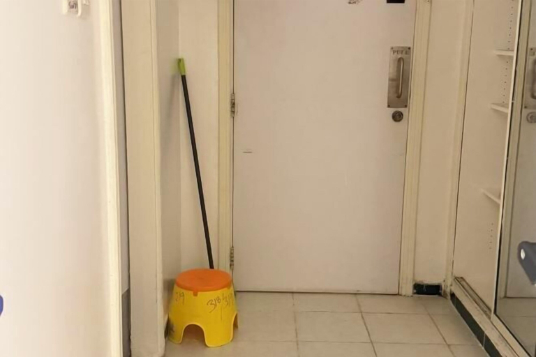 Interior 3, Rovers Hostel, Dubai