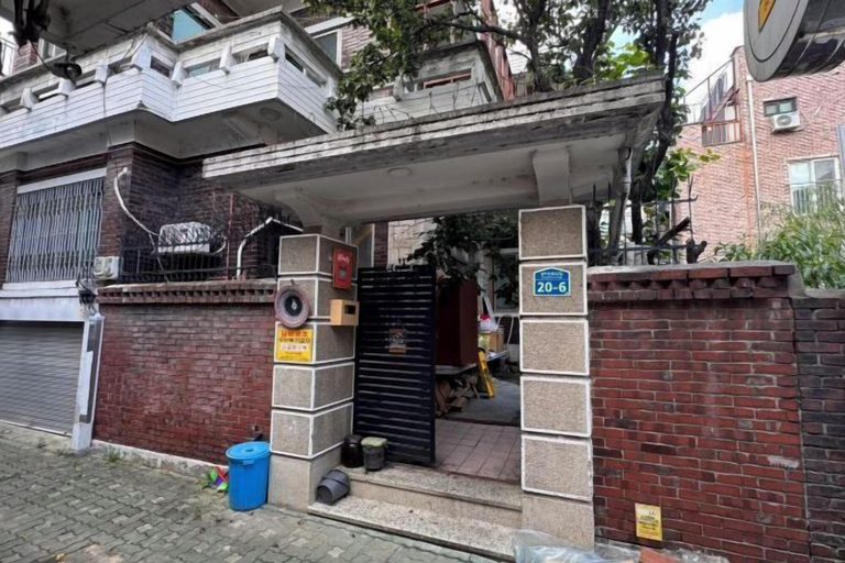 Exterior 5, SeoulPapa GuestHouse - Shower&Sleep, Mapo