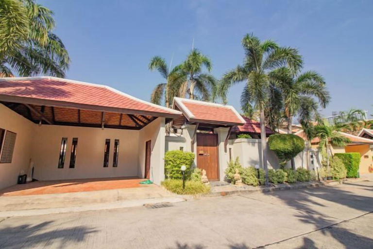 Exterior 4, Bali Haven 3BR Private Pool Villa, Pattaya