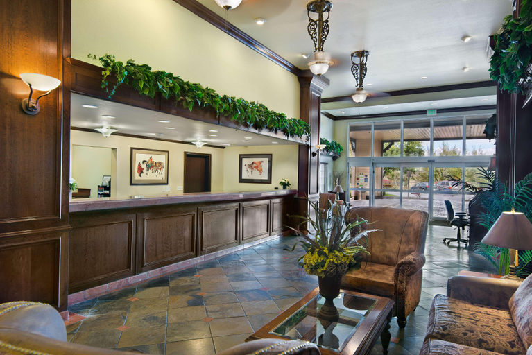Public Area 2, Oxford Suites Pendleton, Umatilla