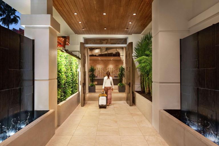 Public Area 4, Hotel Alba, Tapestry Collection by Hilton, Hillsborough
