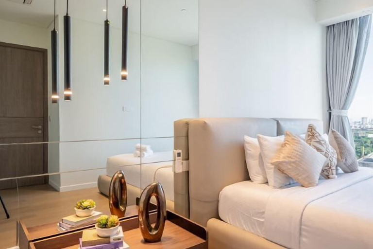 Room 2, The Metropole Riverside Apartment, District 2