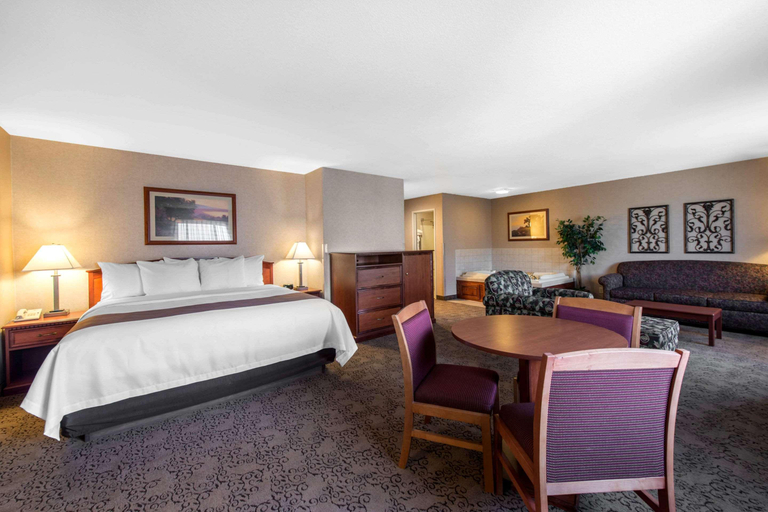 Bedroom 3, Quality Inn Burlington, Kit Carson