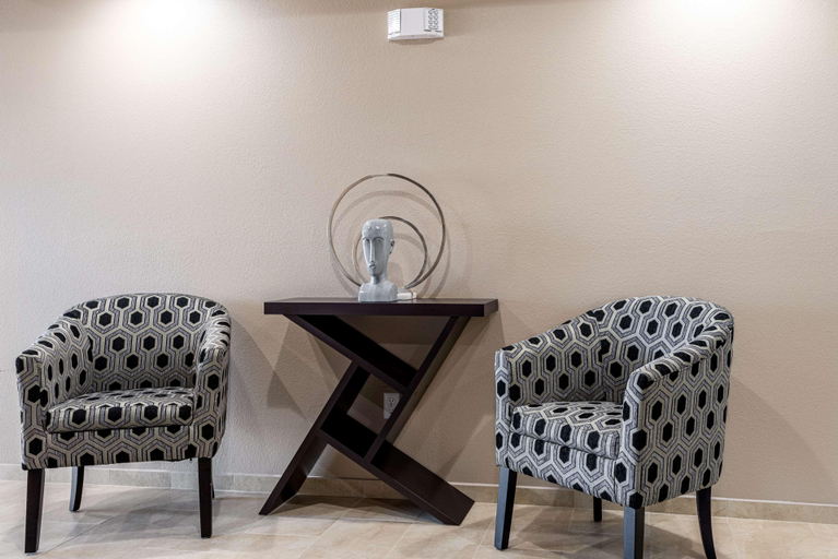 Public Area, Studio 6 Lake Charles, LA, Calcasieu