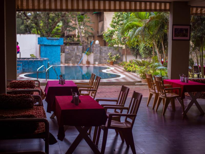Food & Drinks 2, Sunnys Retreat, Pune