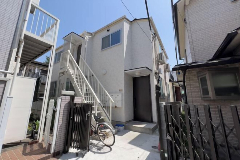 Others 2, Elegant House, Ōta