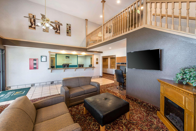 Public Area 2, Quality Inn Burlington, Kit Carson