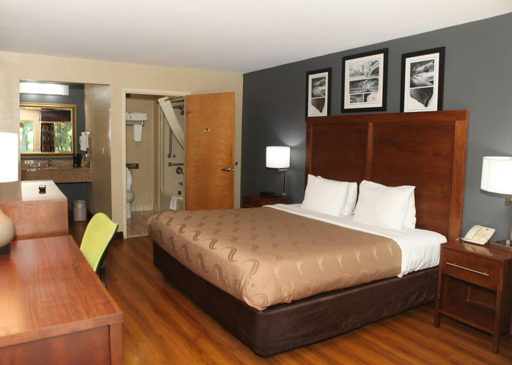 Bedroom 3, Quality Inn Kenly I-95, Johnston