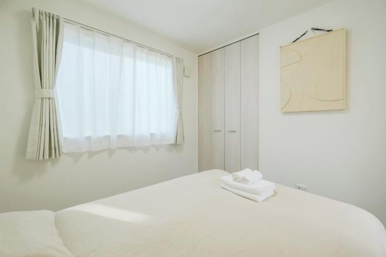 Room 5, UN-Villa, Nerima