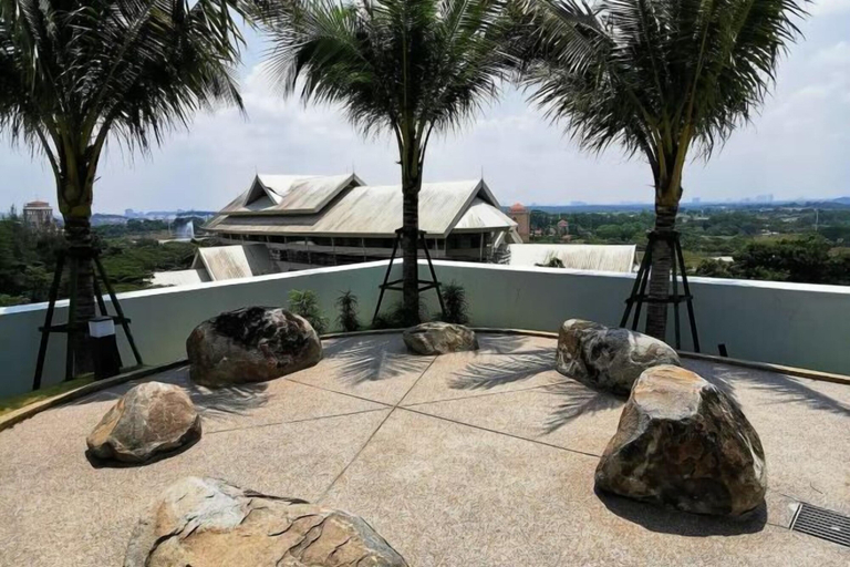 Others 5, C2011 Almas Suites Studio Netflix Johor by STAY, Johor Bahru