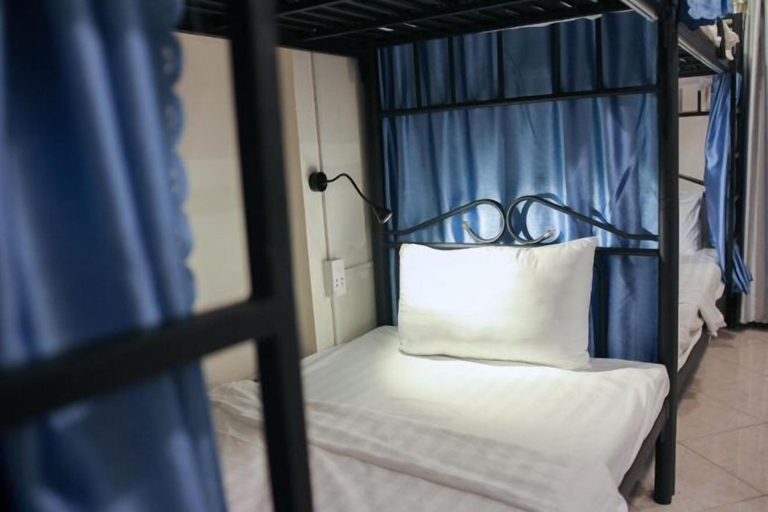 Bedroom 4, Violet Star Hotel, District 1
