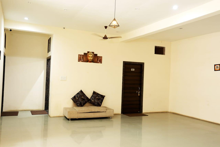 Public Area, Hotel The Villa, Sanawad, West Nimar