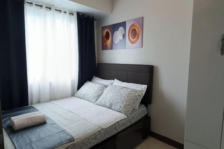 Interior 2, Exceptional view of Manila Bay coastline, Pasay City