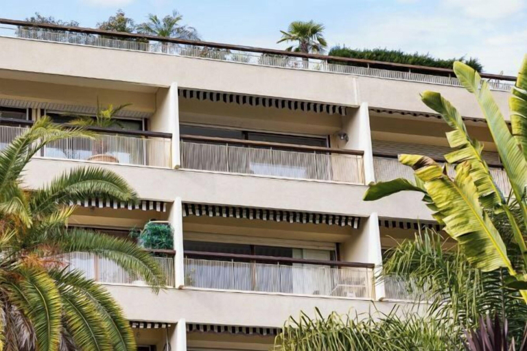 Exterior 4, The Suite du Comte - Private Terrasse and Park View, Alpes-Maritimes