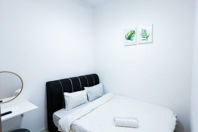 Room 5, Baysuites Near Sicc, Kota Kinabalu