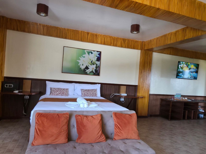 Bedroom 2, Verde View Villas, Puerto Galera