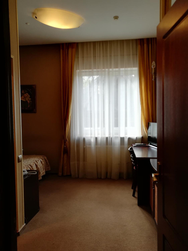 Others 2, Cherepaha Hotel, Gur'evskiy rayon