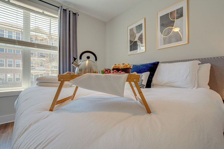 Interior 2, Modern Melrose-sleeps 8- Mins to Downtown Broadway, Davidson