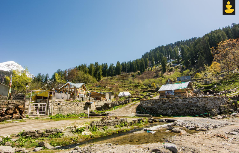 Others 5, LivingStone Snow Region Campsite, Kullu