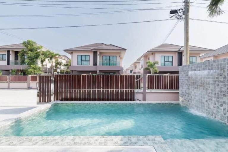 Exterior 4, Pattaya detached four-bedroom five-bed room pool villa, Pattaya