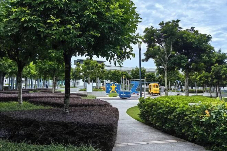 Garden 2, Loft B Imago Mall Sunset Seaview Golf Course 8-9pax 3Bedrooms 3 Bathrooms, Kota Kinabalu