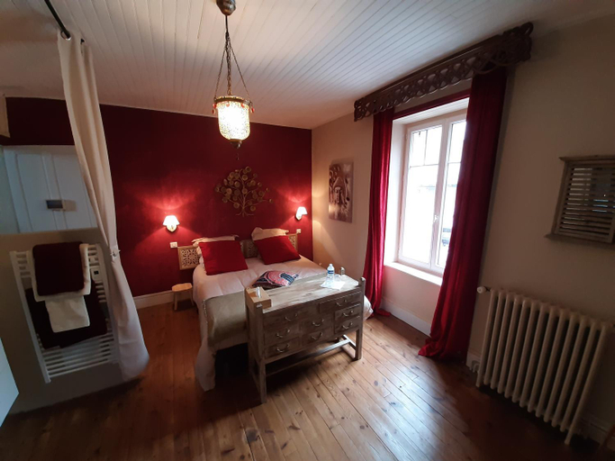 Others 2, CHEZ TANTE SOLY, Haute-Loire