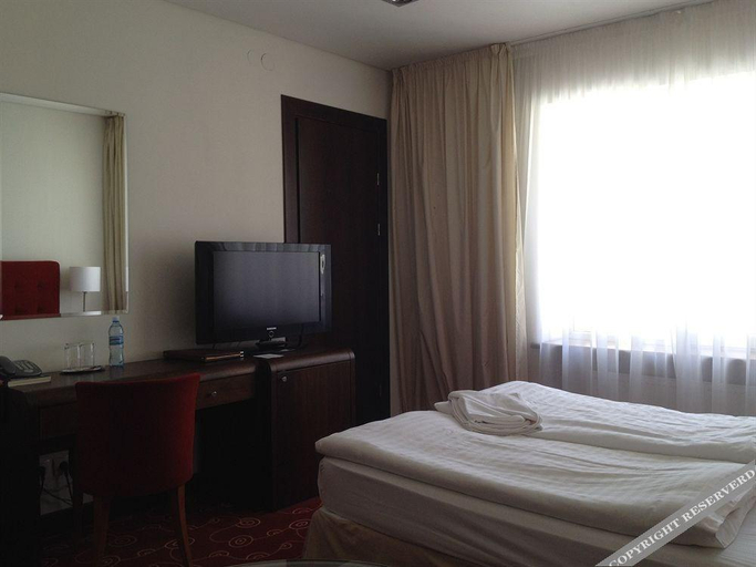 Others 5, Hotel Dona, Gur'evskiy rayon