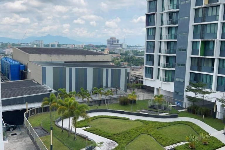 Exterior 3, Vivacity Jazz 3 , 2-8 pax, lvl 9, Kuching