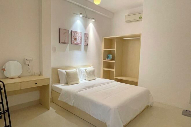 Room 4, Ann Home, District 1