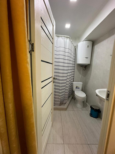 Others 4, Guest Hause, Yerevan