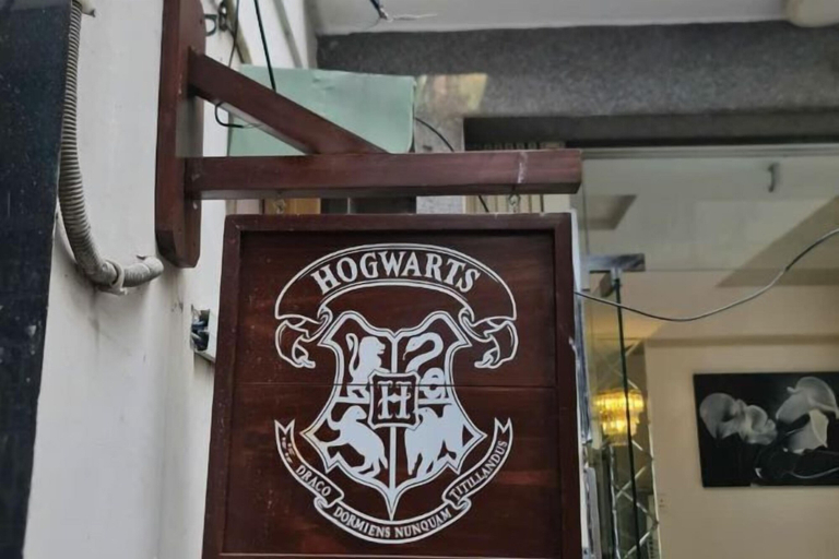 Exterior, The Hogwarts - Bui Vien Street, District 1