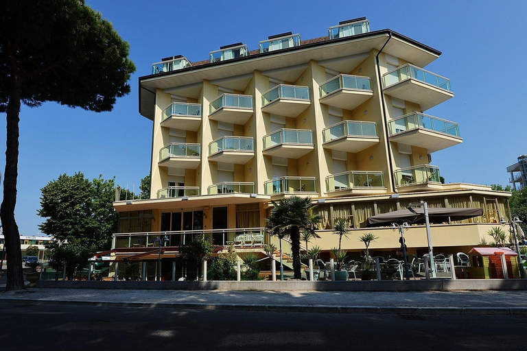 Others 4, Hotel Bamar, Ravenna