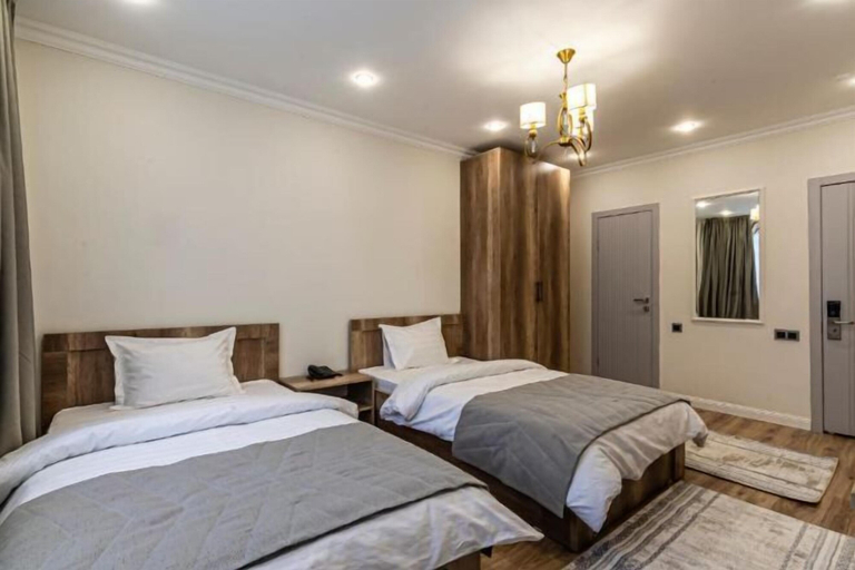 Bedroom 4, Oscar Hotel, Almaty