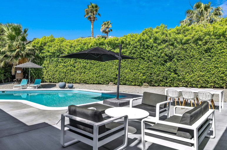 Pool 5, Bright & Harmonious Oasis, Riverside