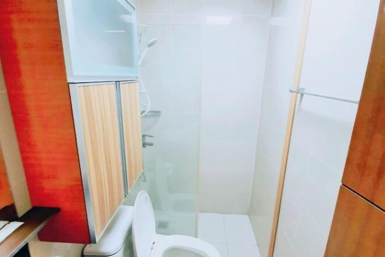 Bathroom 2, Maison at the Hill at Morgan Suites Mckinley Hill BGC Taguig, Taguig