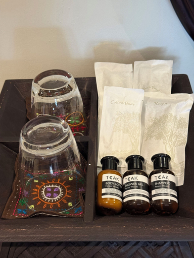 Room amenity 2, Sengphachanh Heritage Boutique Hotel, Chomphet