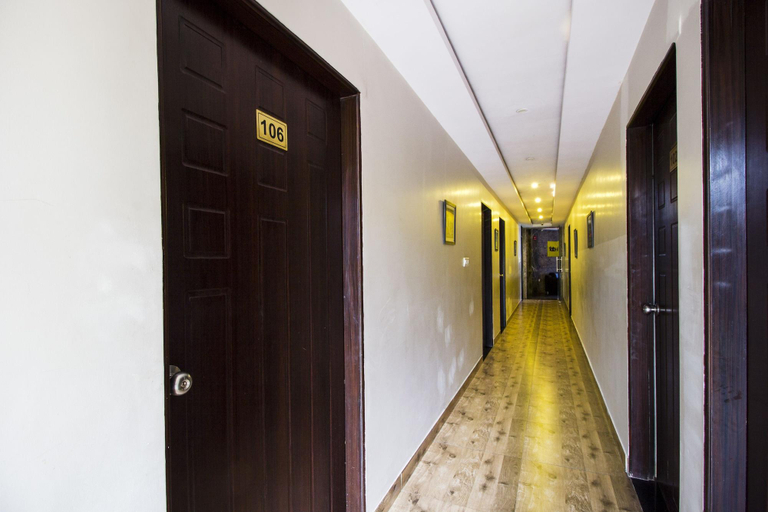 Public Area, Fabexpress Travelers Lodge, Jaipur