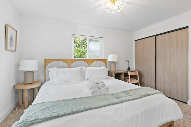 Room 1, @ Marbella Lane - Modern 3broasis 15-min to Levi's, Santa Clara
